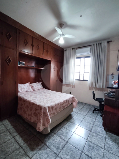 Foto REO1131281