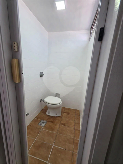 wc da suíte da dependência de empregada