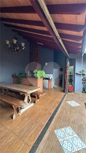 Foto REO1131300
