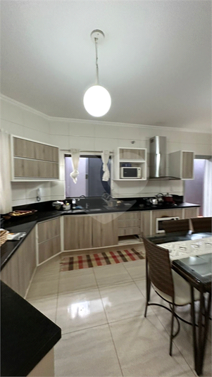 Foto REO1131300