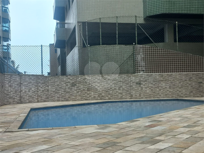 Foto REO1131301