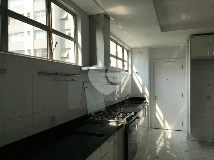 Foto REO1131314