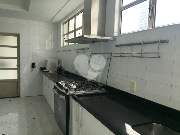 Foto REO1131314
