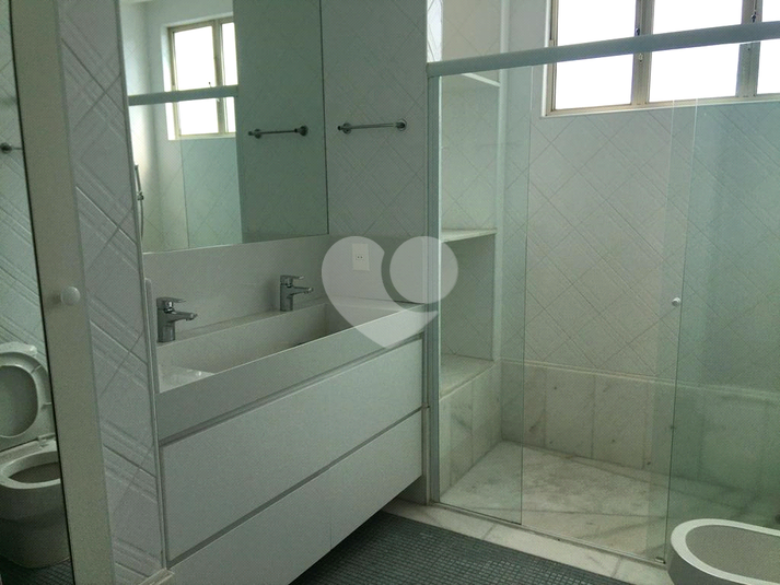 Foto REO1131314