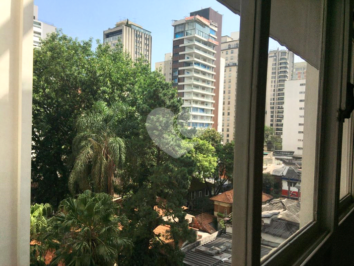Foto REO1131314