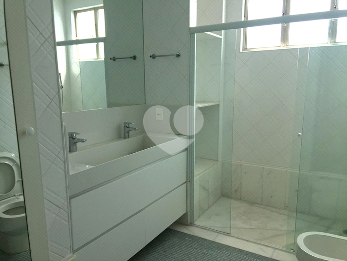 Foto REO1131314