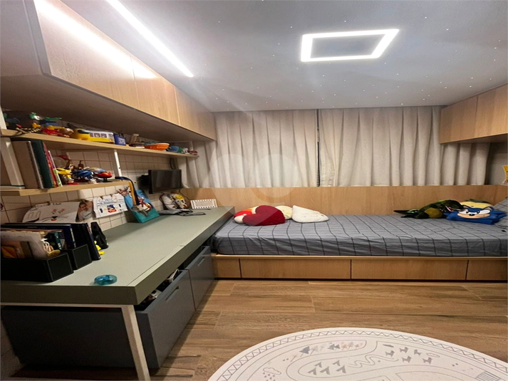 Foto REO1131325