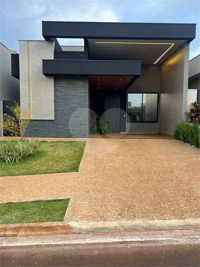 Foto REO1131342