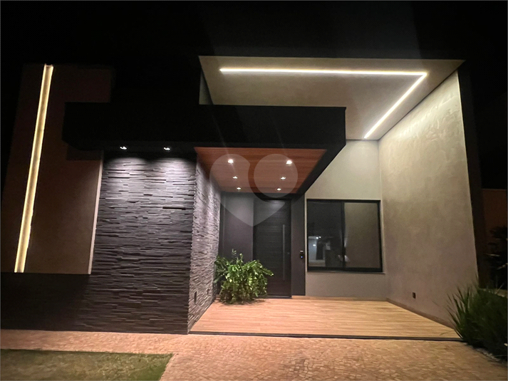 Foto REO1131342