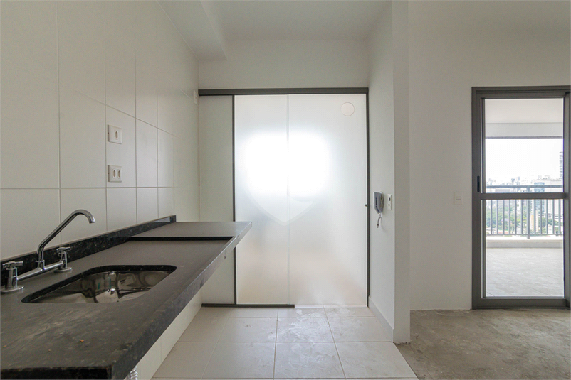 Foto REO1131346