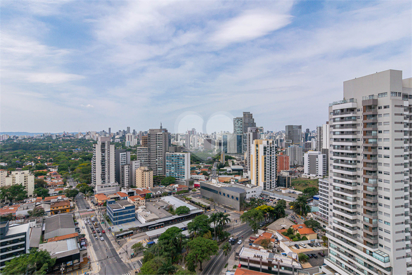 Foto REO1131346