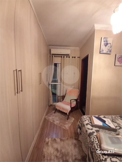 Foto REO1131354