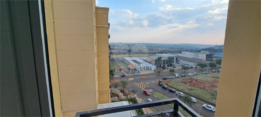 Foto REO1131359