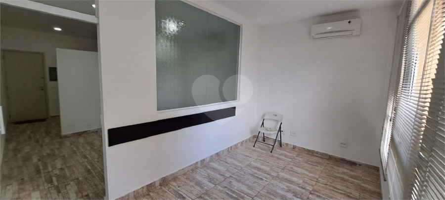 Foto REO1131359