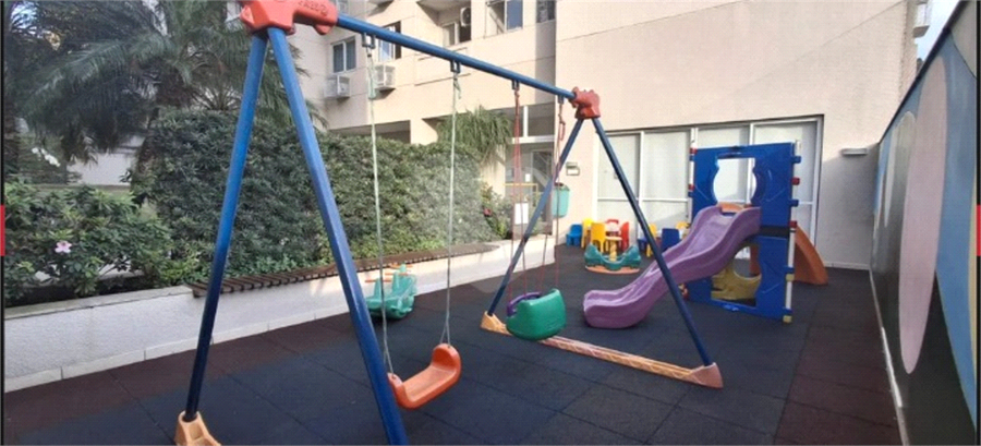 Foto REO1131376