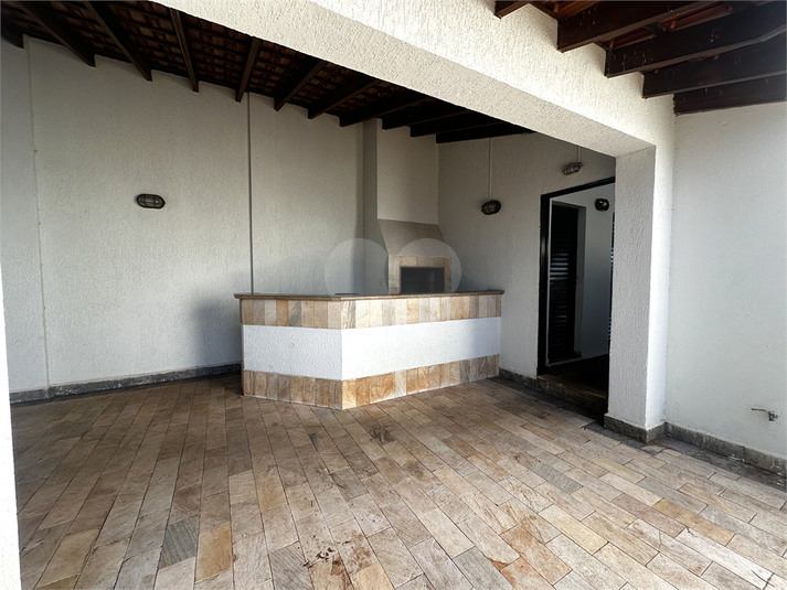 Foto REO1131377