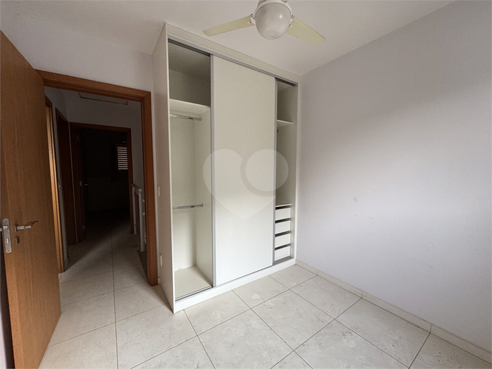 Foto REO1131392