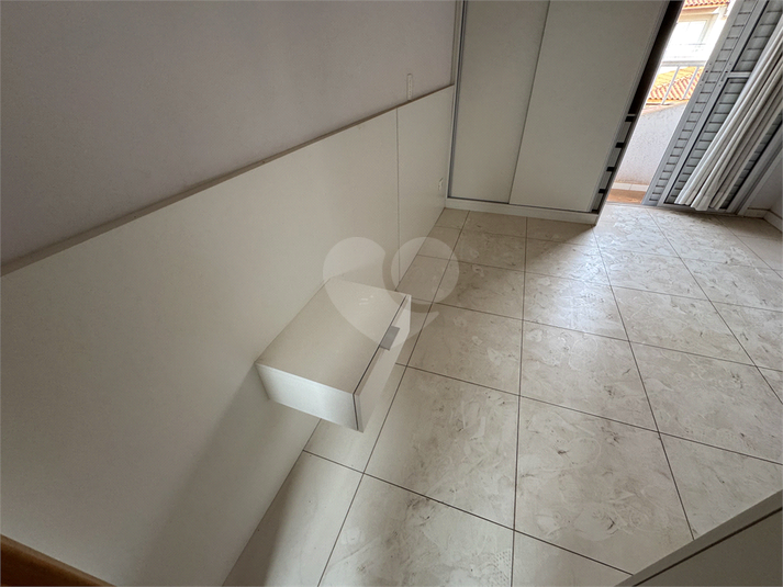 Foto REO1131392
