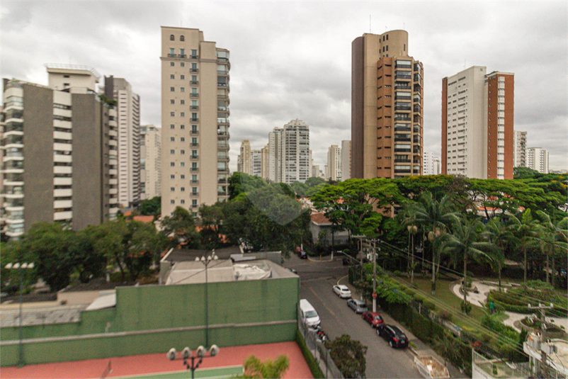 Foto REO1131396