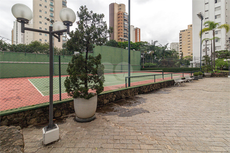 Foto REO1131396
