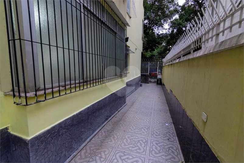 Foto REO1131417