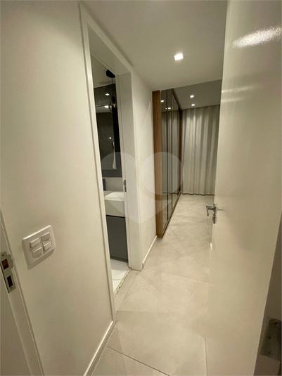 Foto REO1131425