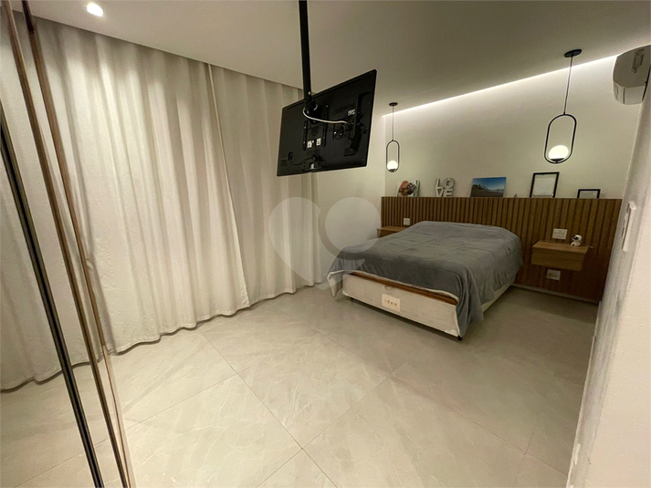 Foto REO1131425