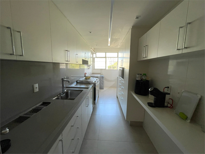 Foto REO1131425