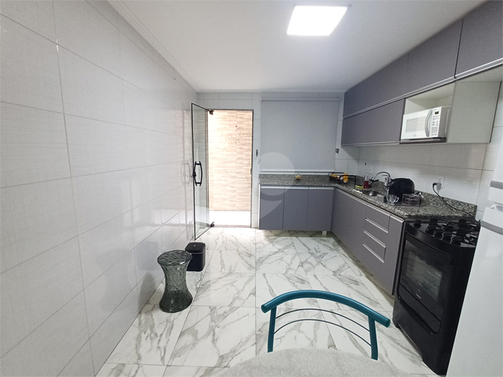 Foto REO1131427