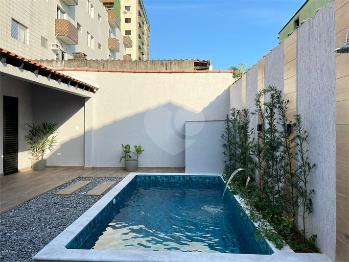 Foto REO1131429