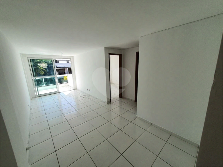 Foto REO1131433