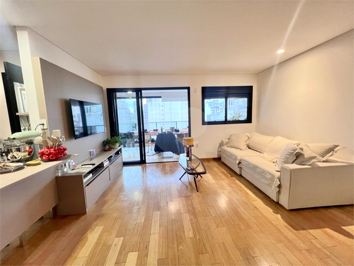 Foto REO1131441
