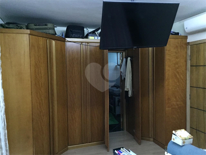 Foto REO1131461