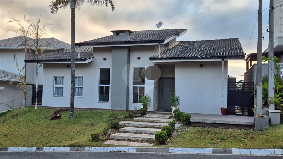 Foto REO1131466