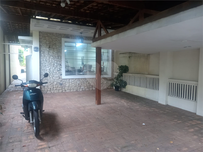 Foto REO1131467