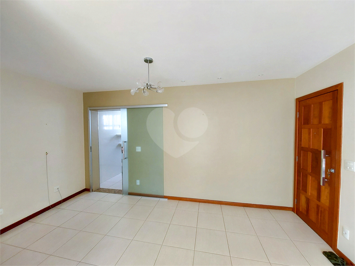Foto REO1131468