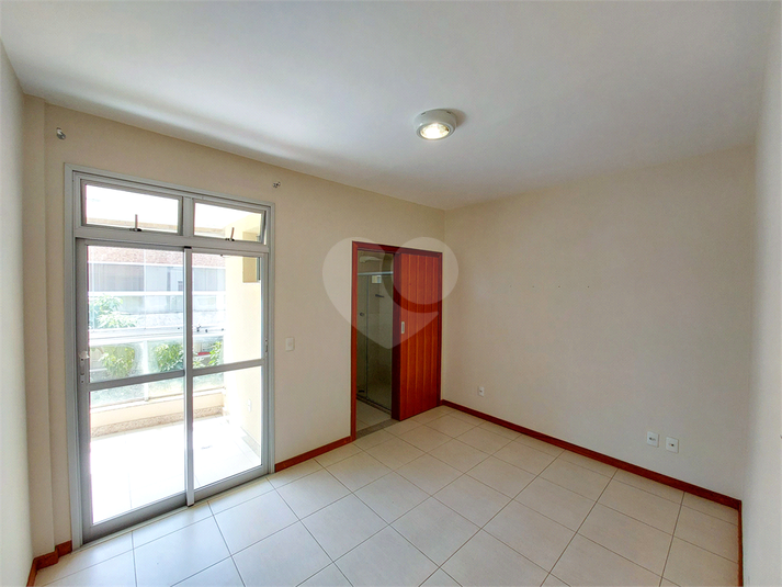 Foto REO1131468