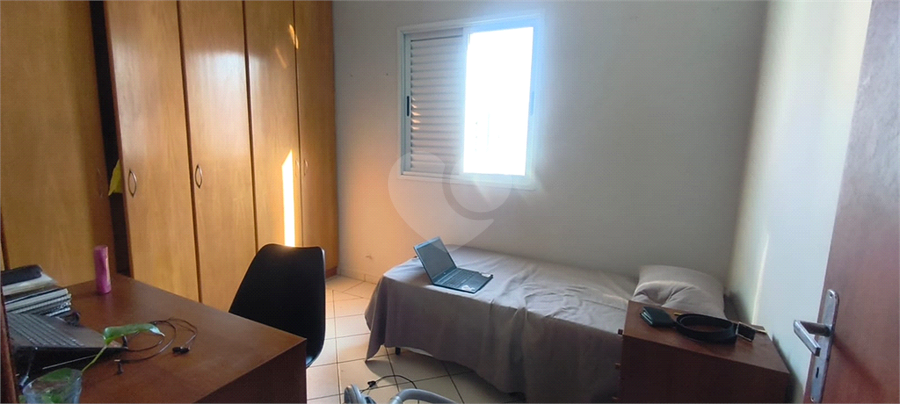 Foto REO1131491