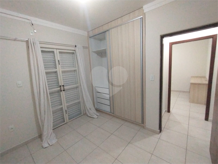 Foto REO1131518