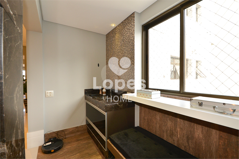Foto REO1131520