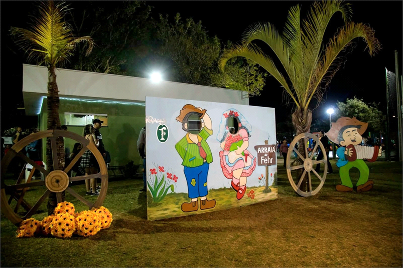 Foto REO1131536
