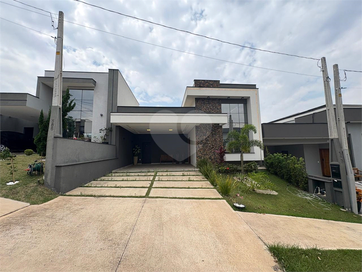 Foto REO1131564