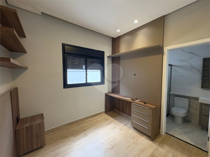Foto REO1131564
