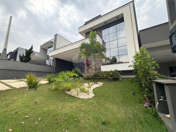 Foto REO1131564