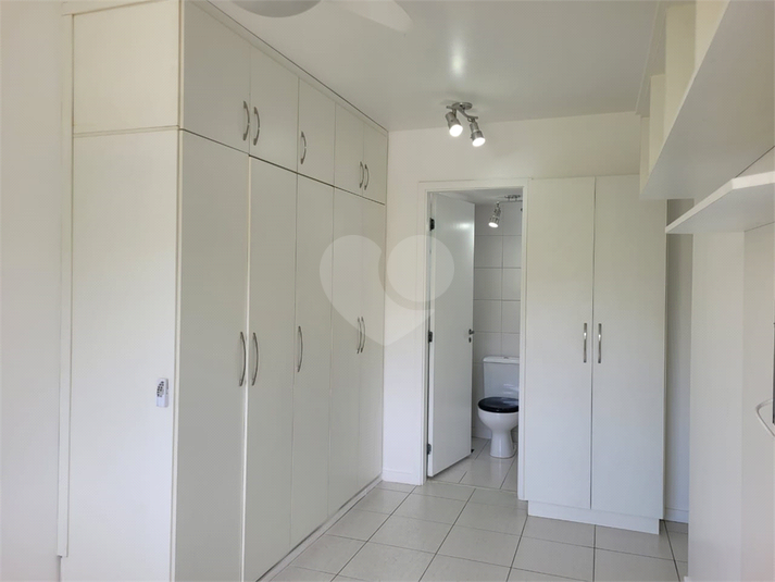 Foto REO1131569