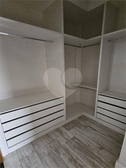 Foto REO1131571