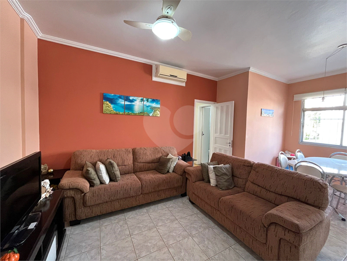 Foto REO1131576