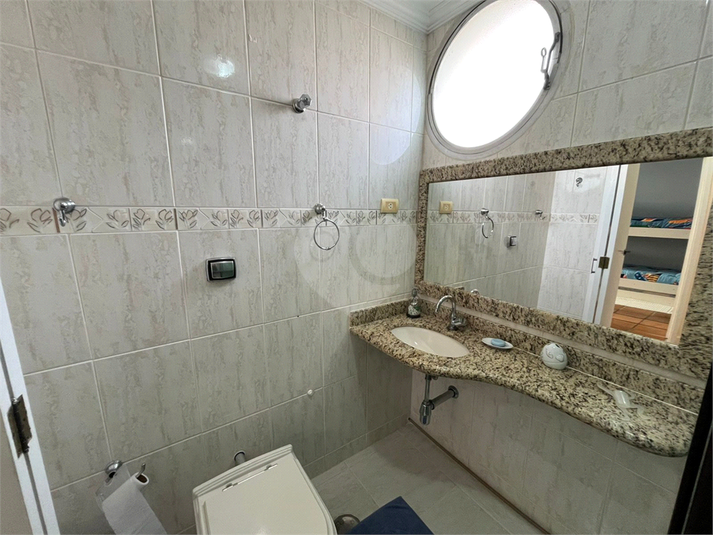 Foto REO1131576