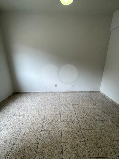 Foto REO1131582