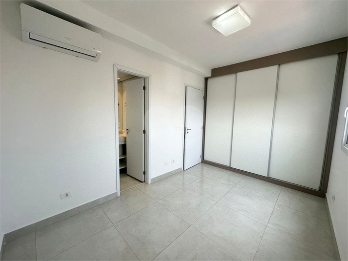 Foto REO1131588